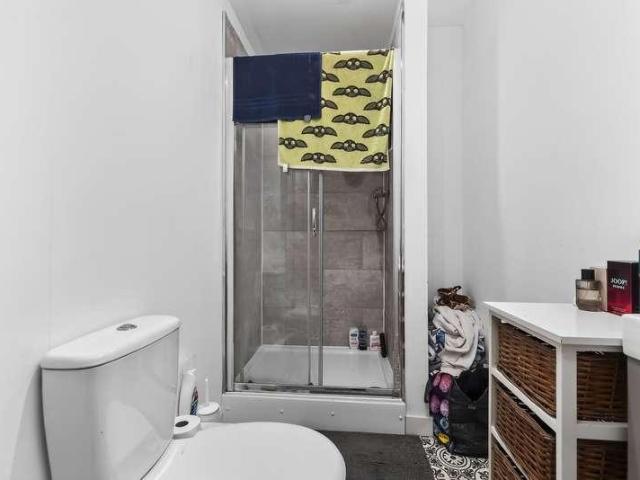 Flat for sale in Pennycomequick, Mount Wise