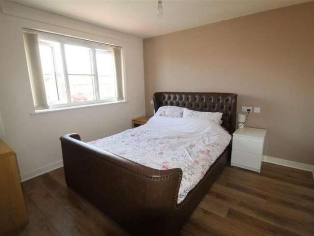 Flat for sale in Lee Bank, Greater Manchester