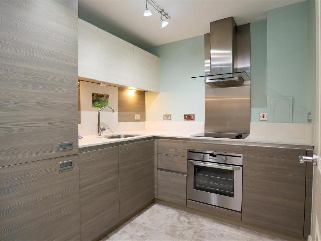 Flat for sale in Central, Heathlands