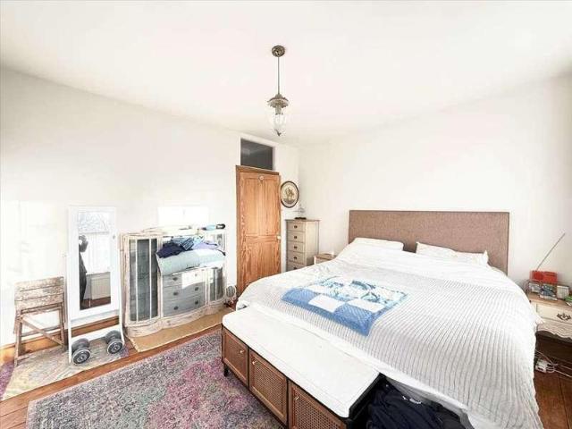 House for sale in Milton, Alton Barnes
