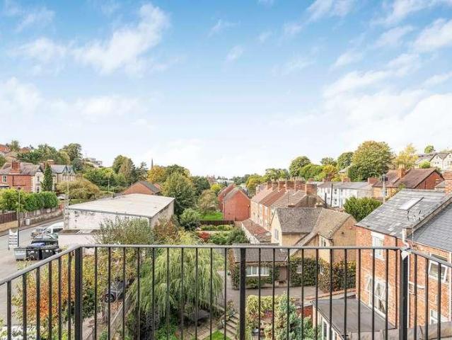 Flat for sale in Rodborough, Stroud