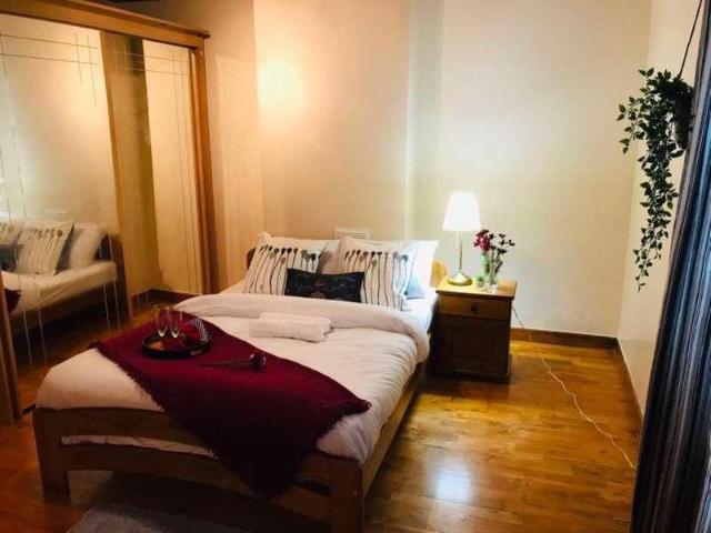 Flat for sale in Plaistow, Greater London