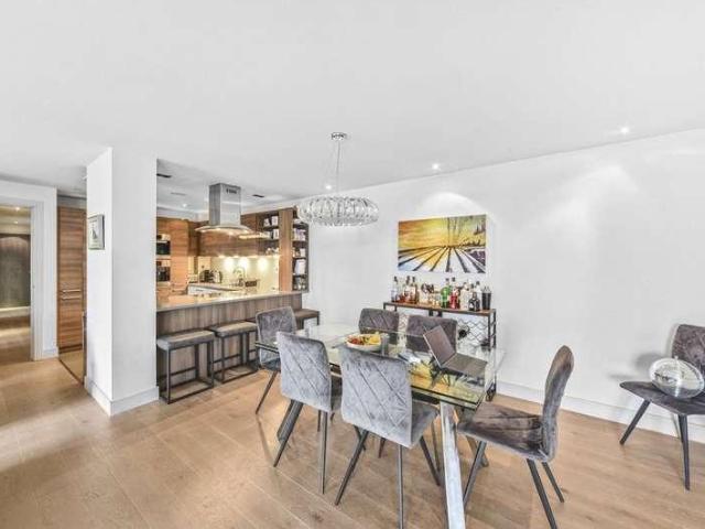 Flat for sale in Sands End, Greater London