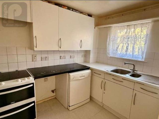 Flat for sale in Kensal Town, Maida Vale