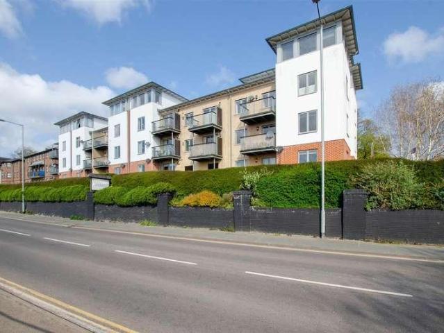 Flat for sale in Thorpe St Andrew, Broadland