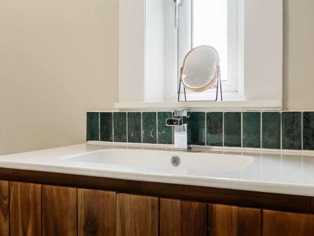 Flat for sale in Bangholm, Trinity