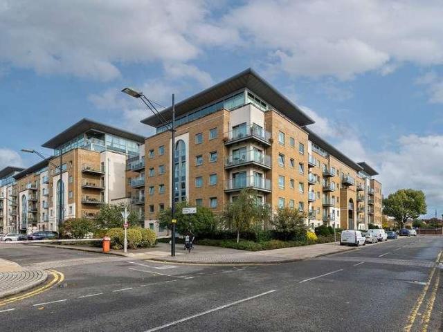 Flat for sale in Isle Of Man