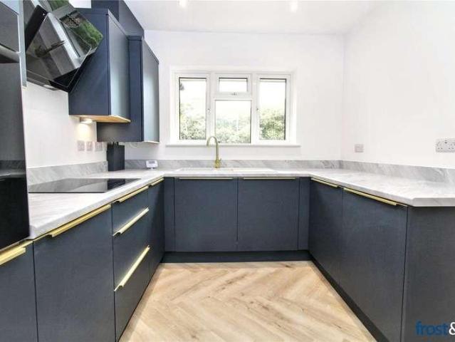 Flat for sale in Westbourne, Bournemouth