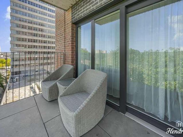 Flat for sale in Alton Barnes, Essex