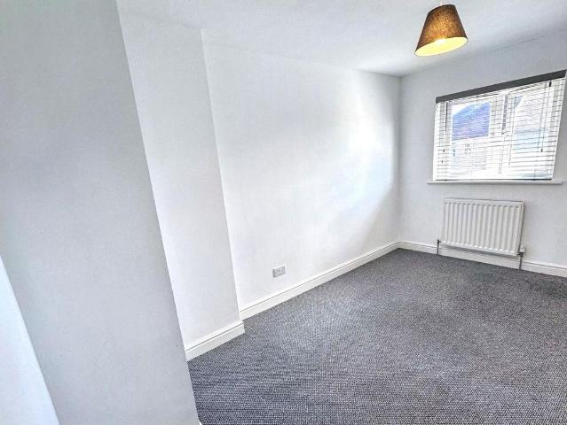 Flat for sale in Alnwick, Northumberland