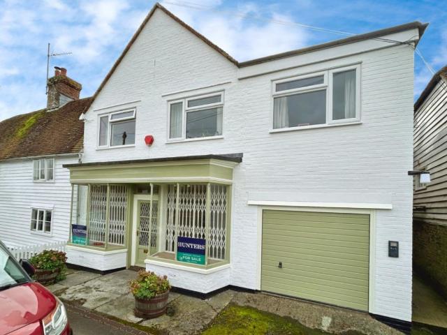 Flat for sale in Bridgefield, Kent