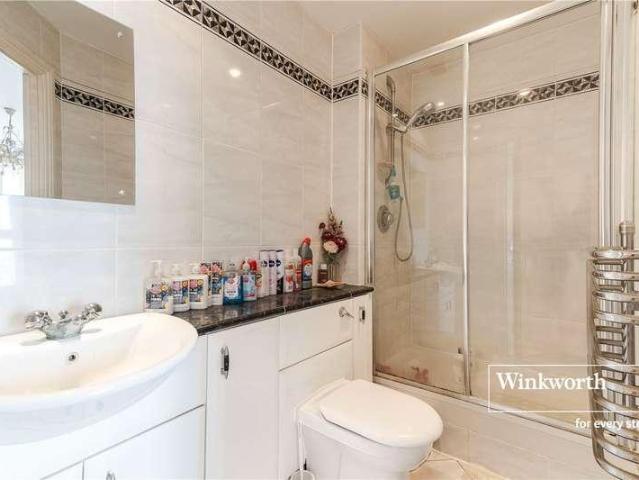 Flat for sale in Boscombe, Bournemouth