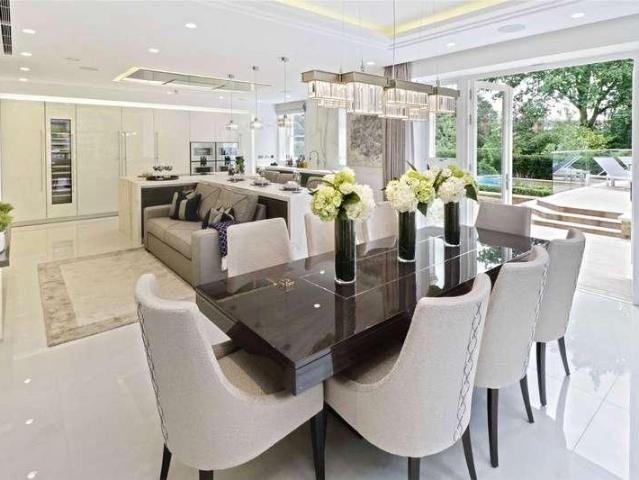Flat for sale in Hadley Wood, Greater London