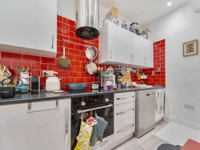 Flat for sale in London Borough of Lewisham, Greater London