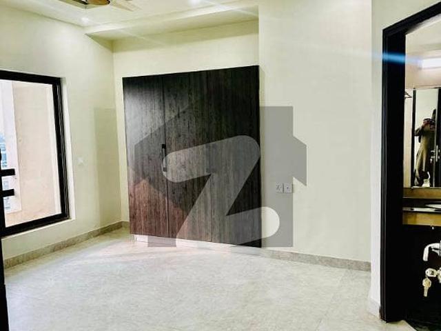 Apartment for sale in Islamabad