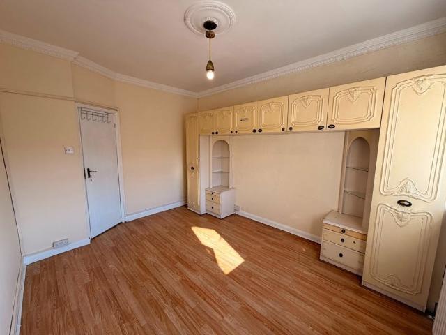Apartment for rent in Gants Hill, Greater London