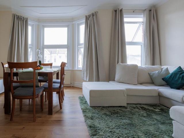 Apartment for rent in Harlesden, Greater London