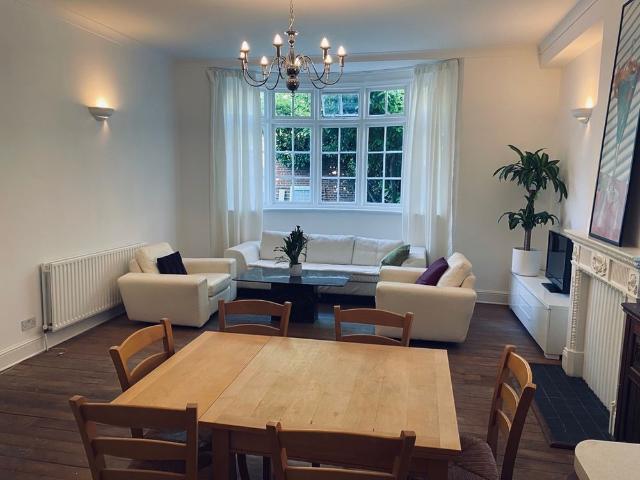 Apartment for rent in Camberwell, Greater London