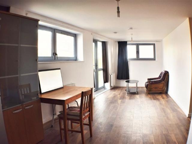 Apartment for rent in Westminster, Victoria
