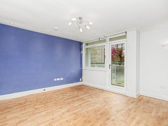 Apartment for rent in Frogston, Fairmilehead