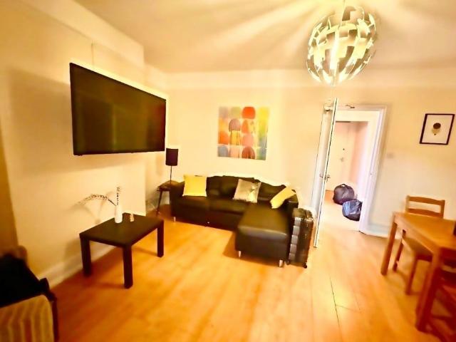 Apartment for rent in The Polygon, City Of Southampton