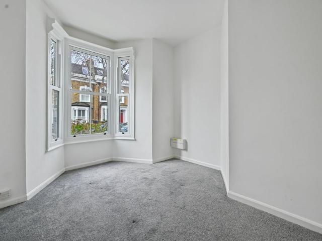 Apartment for rent in West Hackney, Greater London
