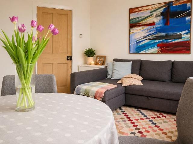 Apartment for rent in East Sheen, Greater London