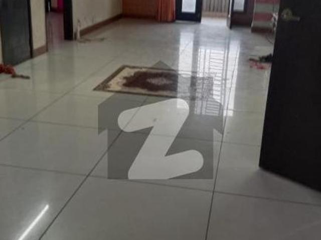 Apartment for rent in Karachi