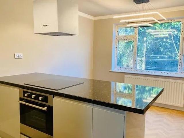 Apartment for rent in Sudbury, Greater London