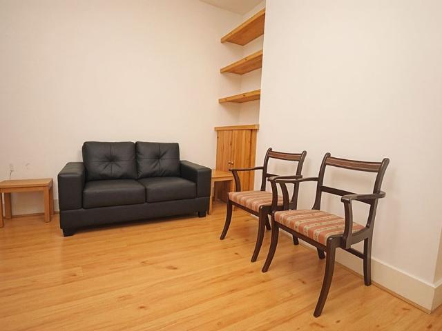 Apartment for rent in Chalk Farm, Greater London