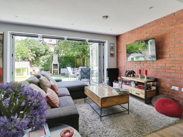 Apartment for rent in Putney, Greater London