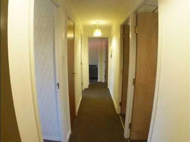 Apartment for rent in Mayfield, Newington
