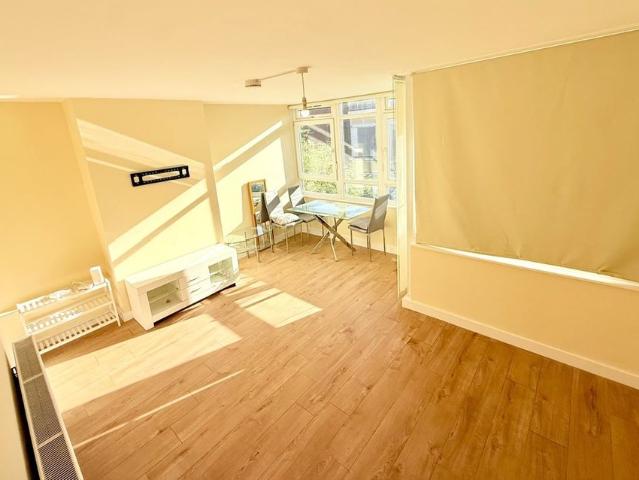 Apartment for rent in Brixton, Greater London