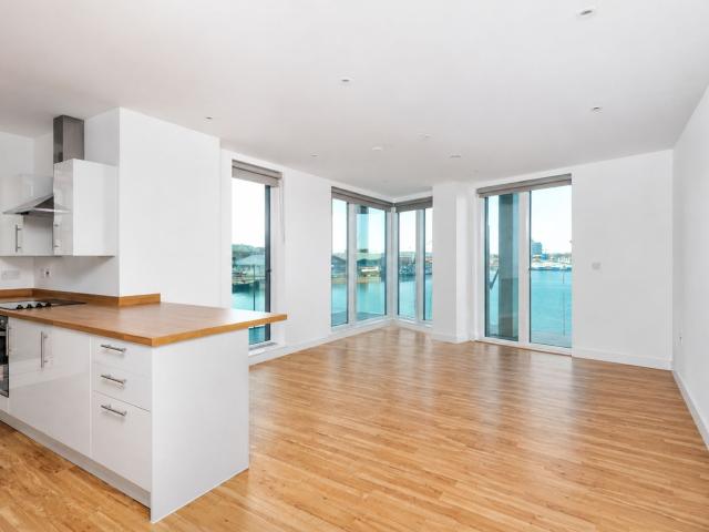 Apartment for rent in Chatham Waters, Gillingham