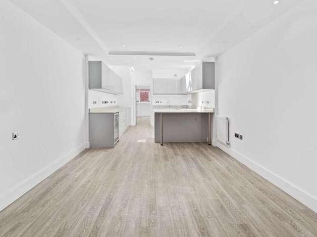 Apartment for rent in Johnstone Castle, Flushing