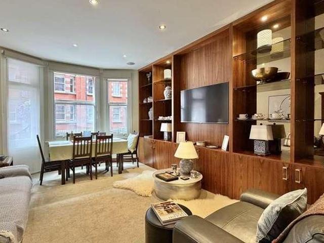 Apartment for rent in Chalk Farm, Greater London