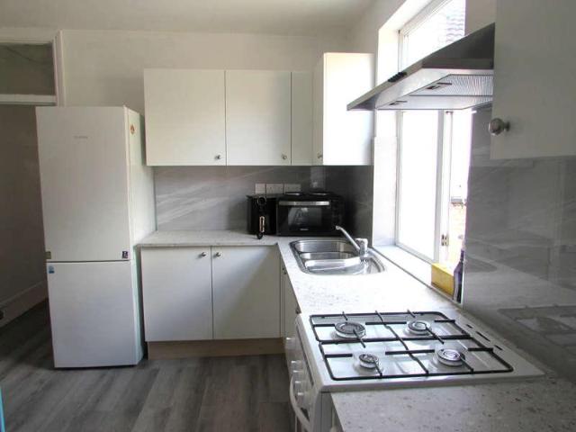 Apartment for rent in Kenton, Harrow On The Hill