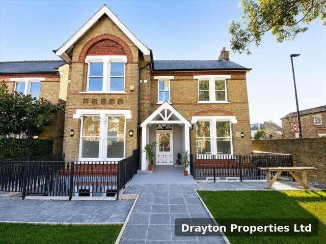 Apartment for rent in London Borough of Ealing, Perivale
