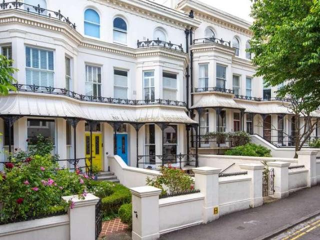 Apartment for rent in Brunswick, Brighton & Hove