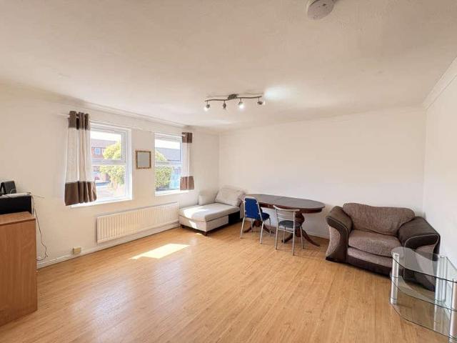 Apartment for rent in Chesterton, Arbury