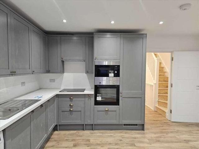 Apartment for rent in Colindale, Greater London