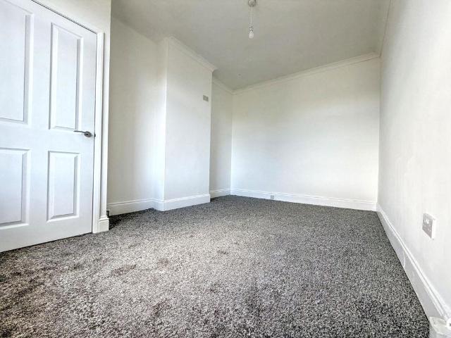 House for rent in Burnside, Fence Houses