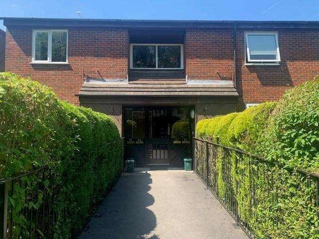 Apartment for rent in Cheadle Hulme, Greater Manchester