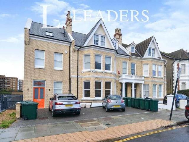 Apartment for rent in Aldrington