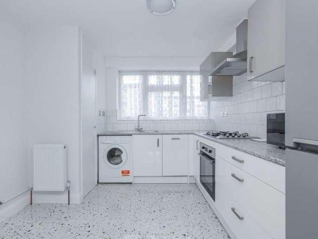 Apartment for rent in Slough
