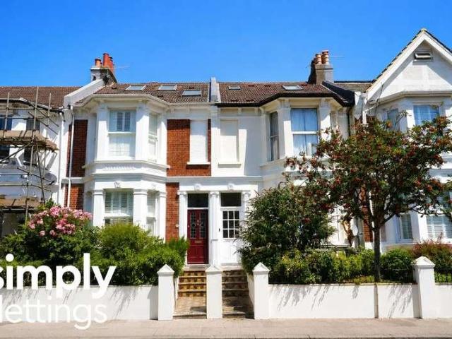 Apartment for rent in Aldrington