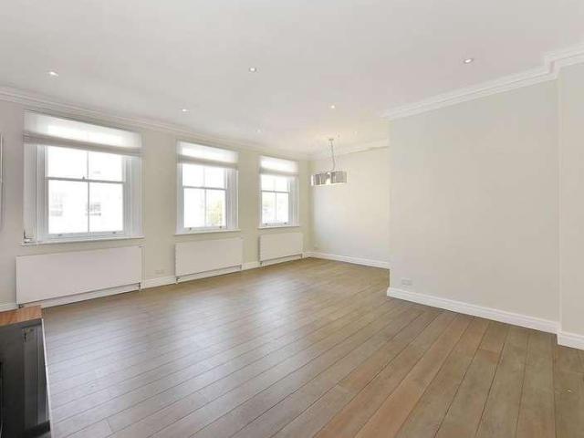 Apartment for rent in Brompton, Greater London