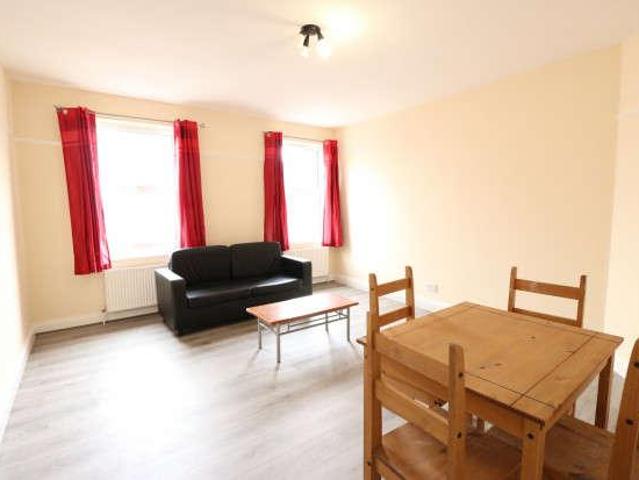Apartment for rent in Becontree, Greater London