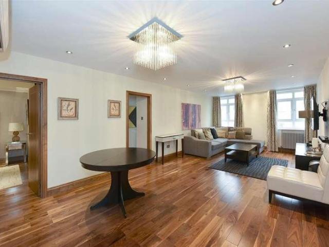 Apartment for rent in Hyde, Paddington