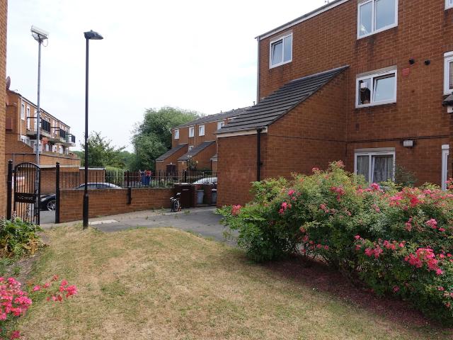 Flat for rent in Hackney, Homerton